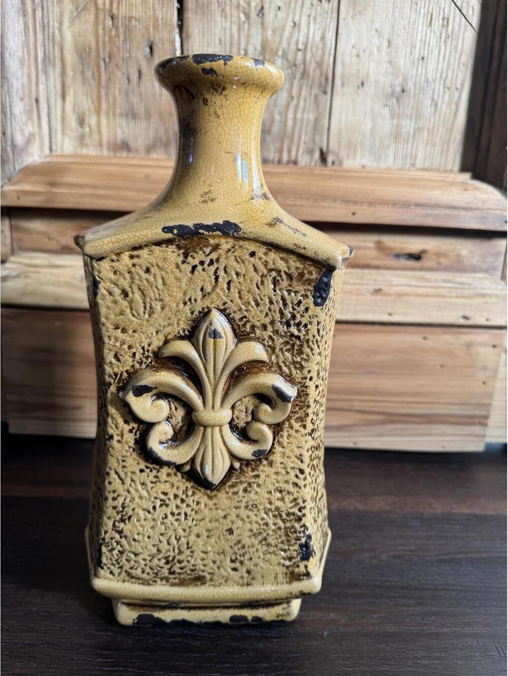 Home Decor | Fleur de lis Yellow Decorative Table Vase | 1061